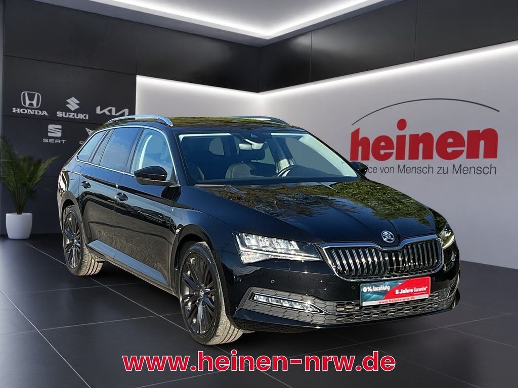 Skoda Superb 2023 г. Чёрный, пробег 47134 км