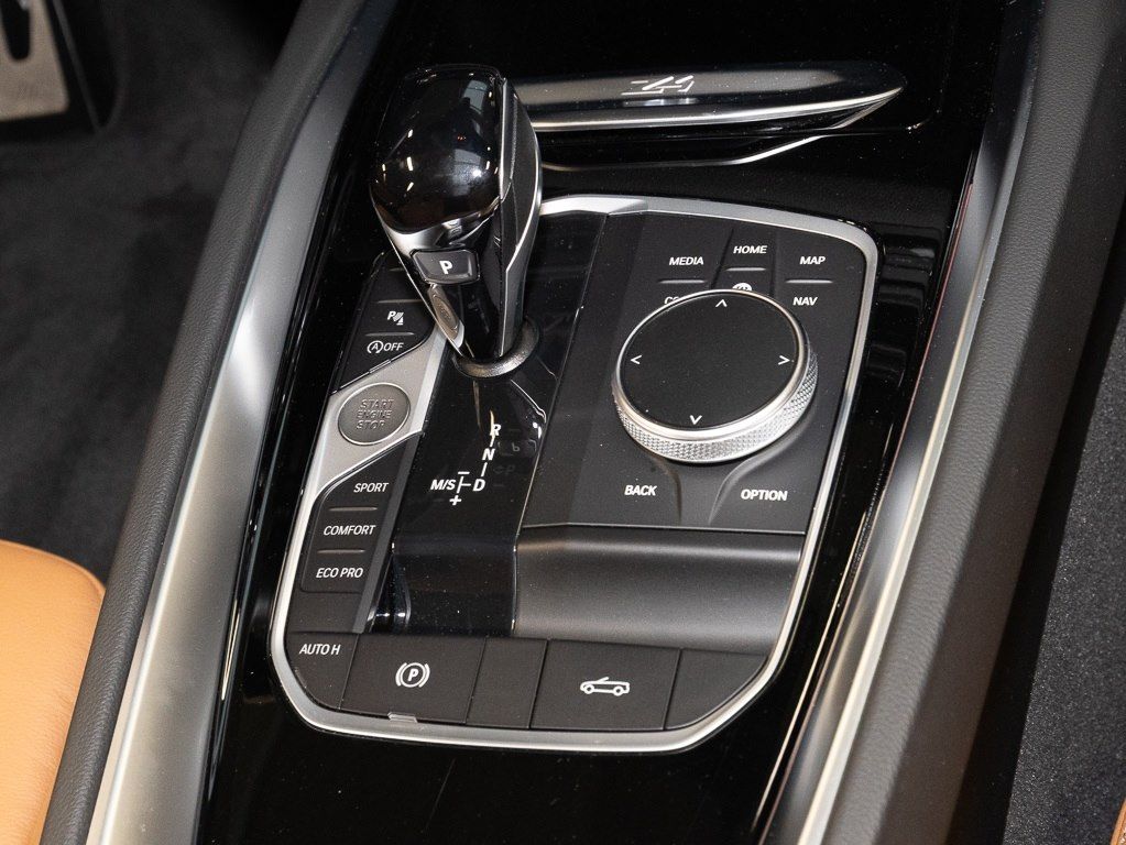 BMW Z4 2025 г. Зелёный, пробег 10713 км