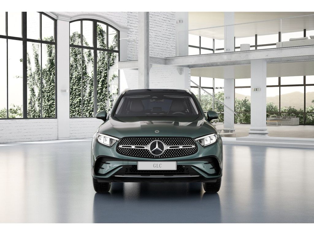 Mercedes-Benz GLC 300 2025 г. Серебристый, пробег 9693 км
