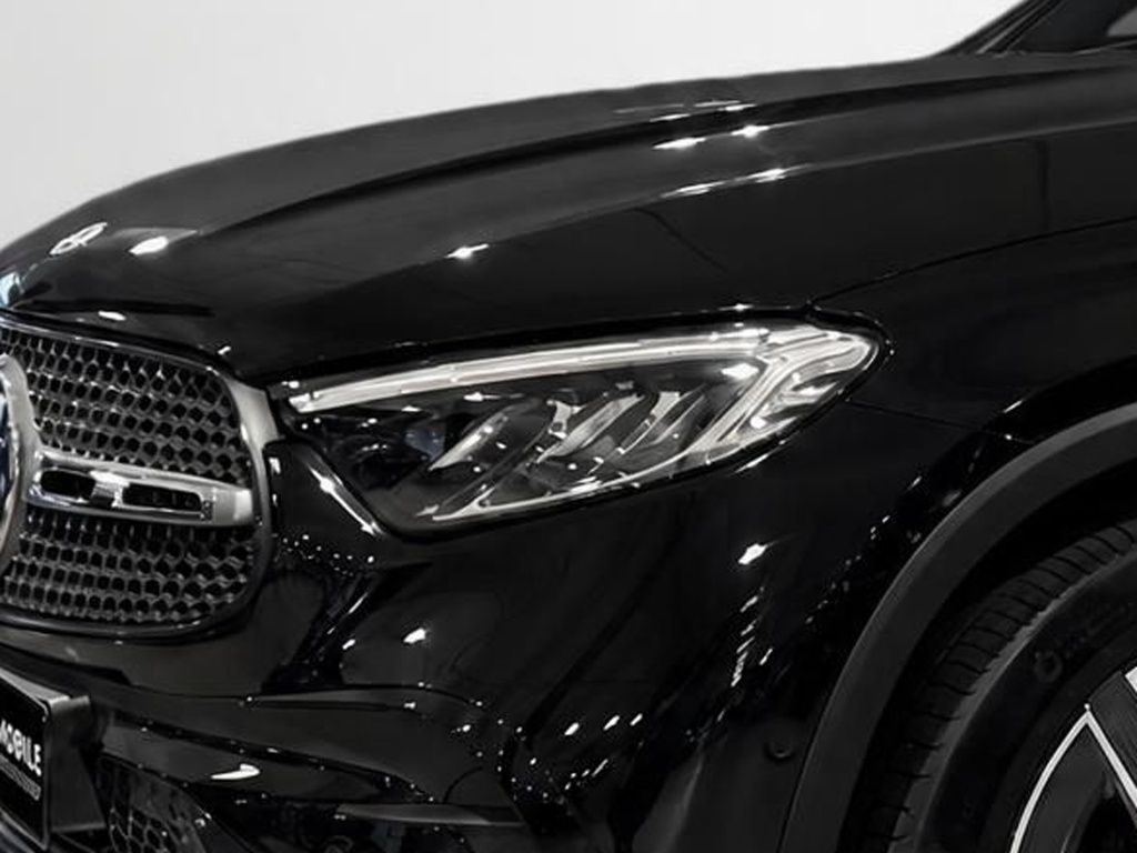 Mercedes-Benz GLC 300 2025 г. Чёрный, пробег 21187 км