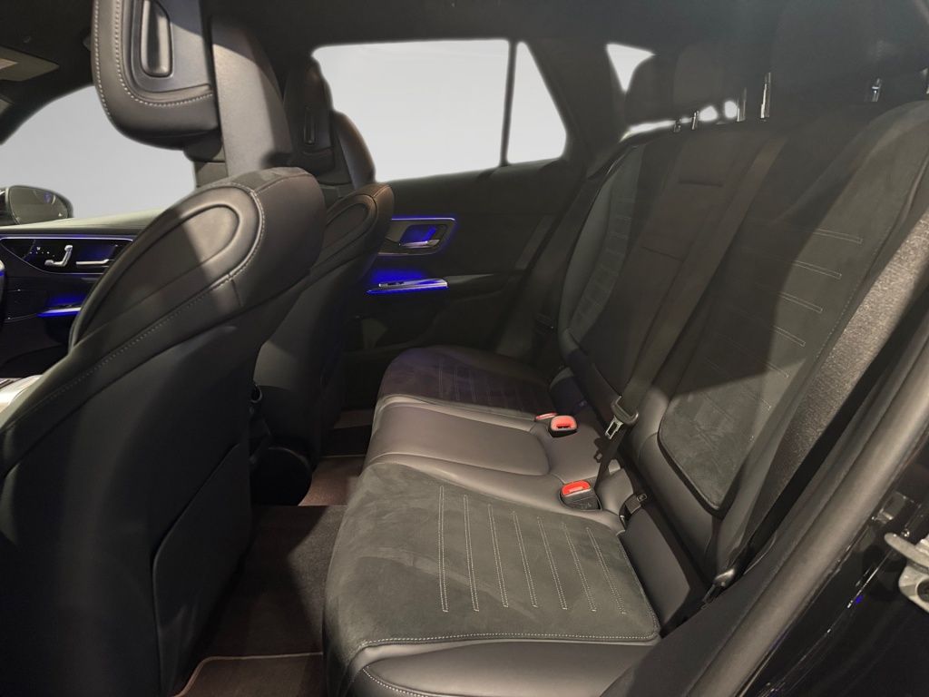 Mercedes-Benz GLC 300 2025 г. Чёрный, пробег 21187 км