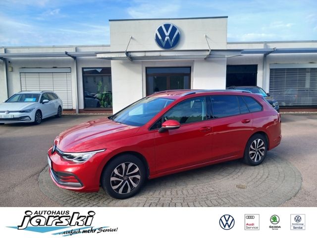 Volkswagen Golf 2022 г. Красный, пробег 40187 км