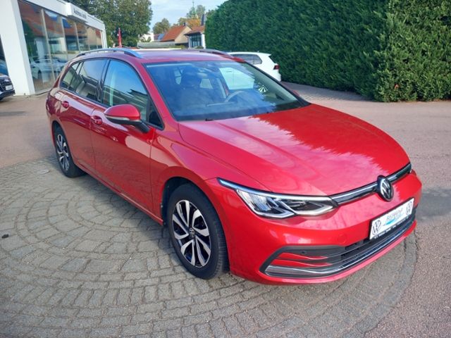 Volkswagen Golf 2022 г. Красный, пробег 40187 км