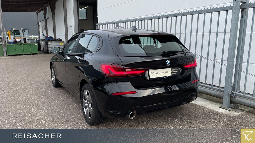 BMW 118 2023 г. Чёрный, пробег 51494 км
