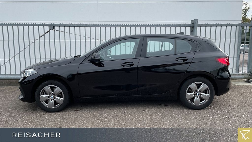 BMW 118 2023 г. Чёрный, пробег 51494 км