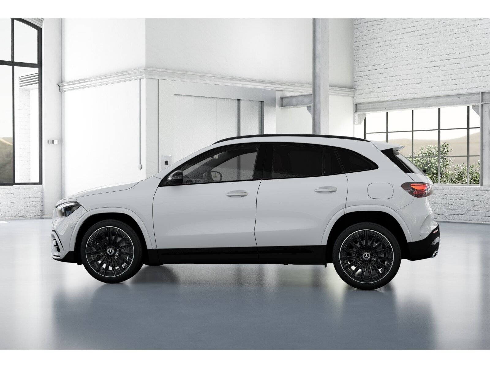 Mercedes-Benz GLA 220 2025 г. Белый, пробег 15881 км