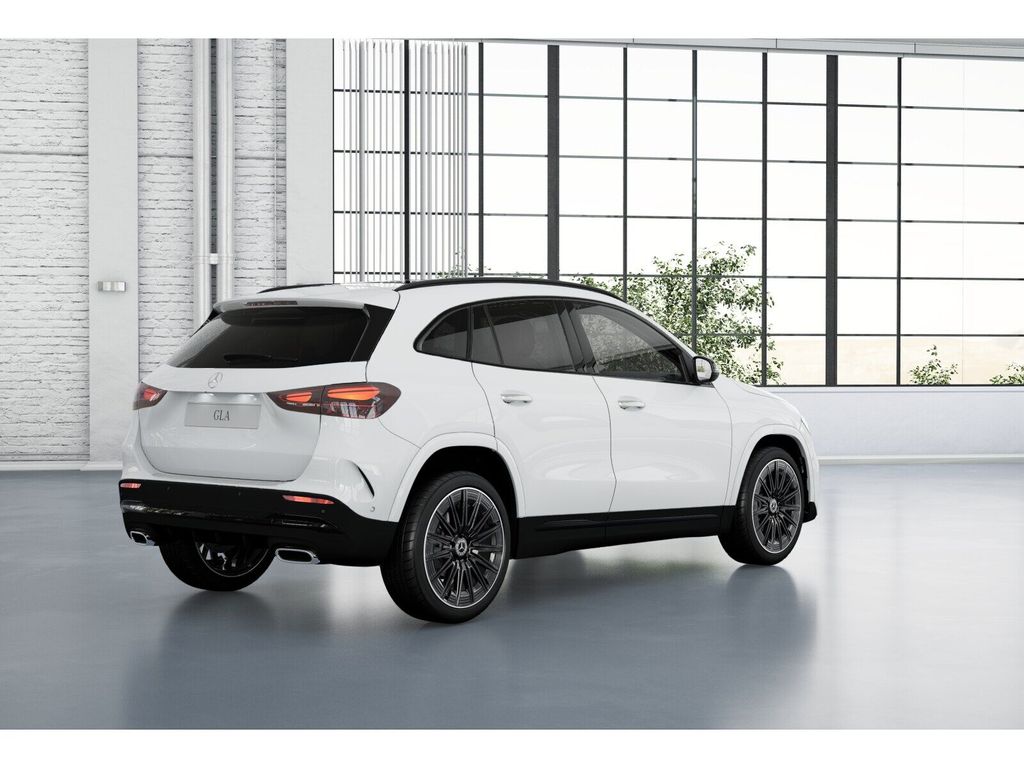 Mercedes-Benz GLA 220 2025 г. Белый, пробег 15881 км