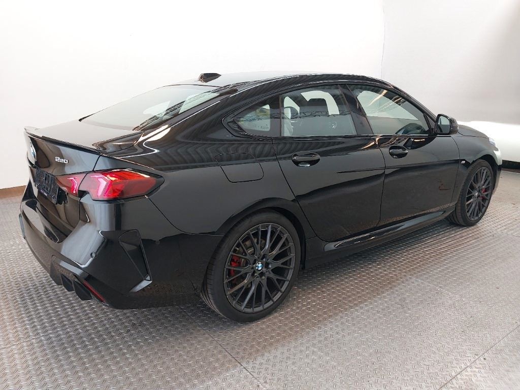 BMW 220 GRAN COUPÉ 2025 г. Чёрный, пробег 24700 км