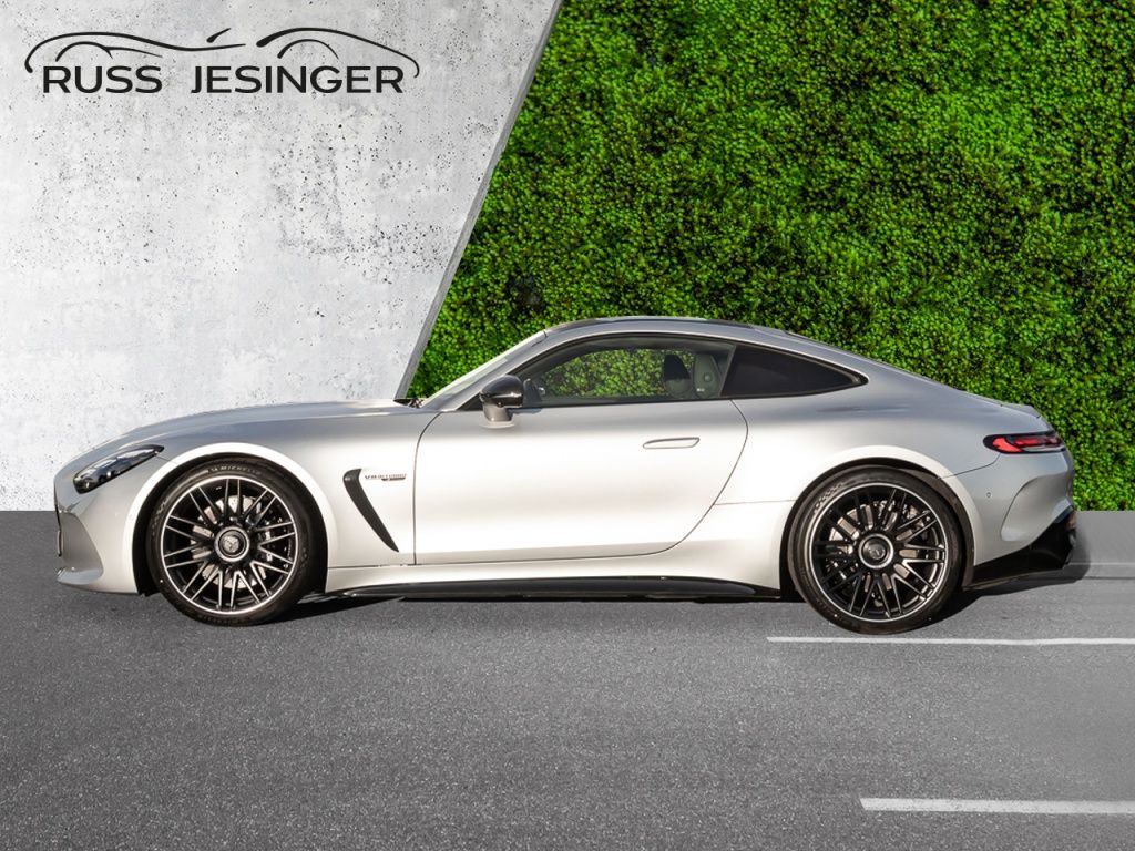 Mercedes-Benz AMG GT 2024 г. Серебристый, пробег 19200 км