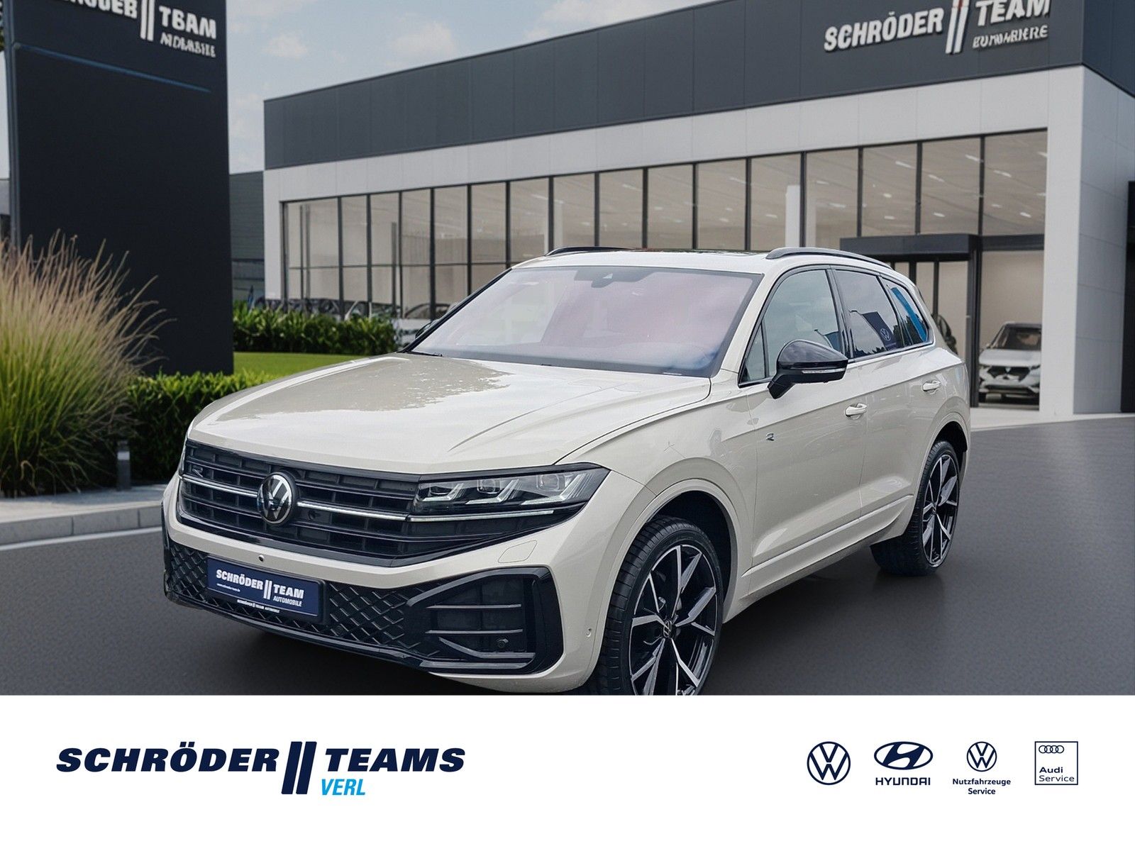 Volkswagen Touareg 2025 г. Бежевый, пробег 13124 км