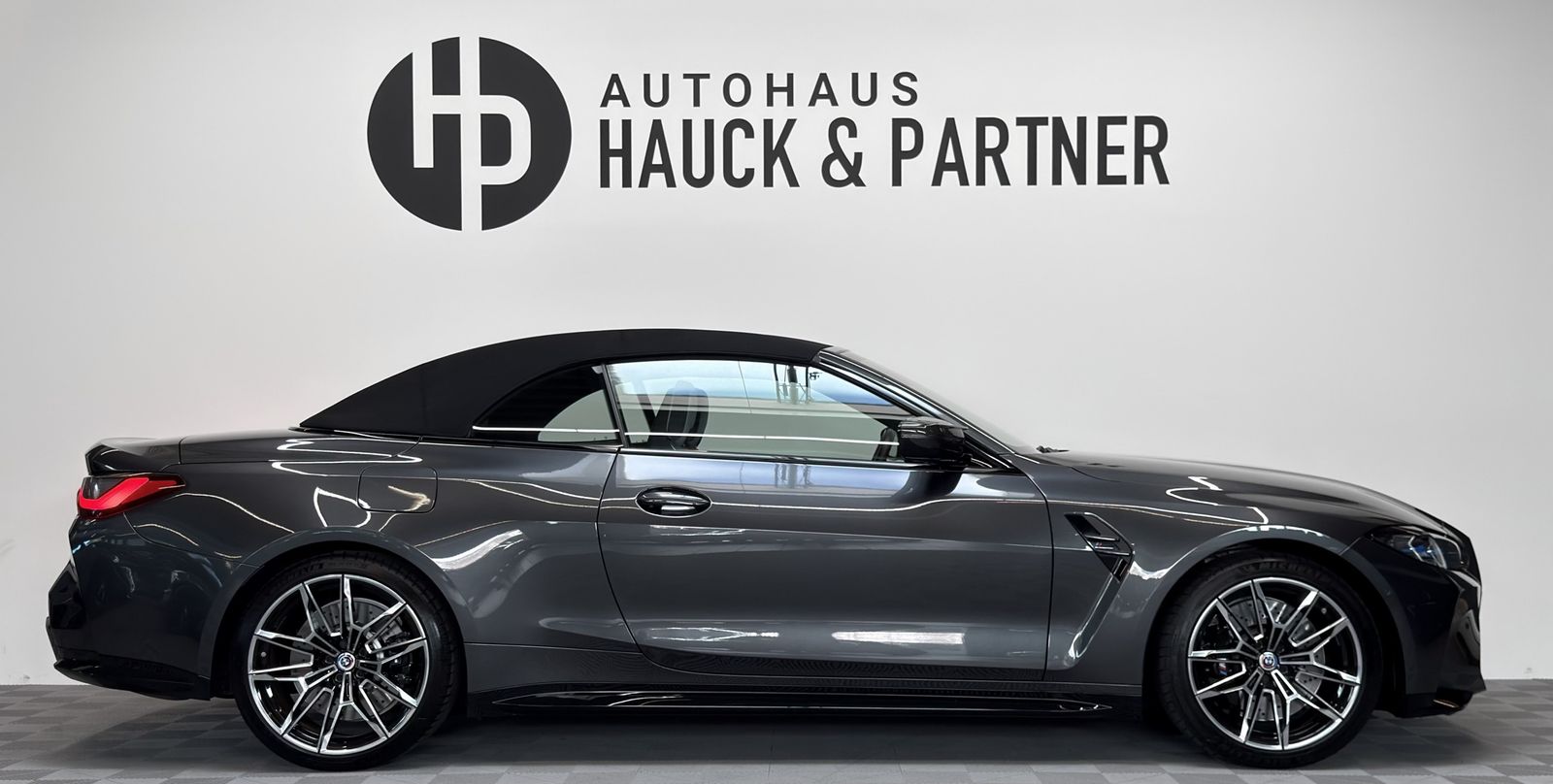 BMW M4 2022 г. Серый, пробег 41500 км