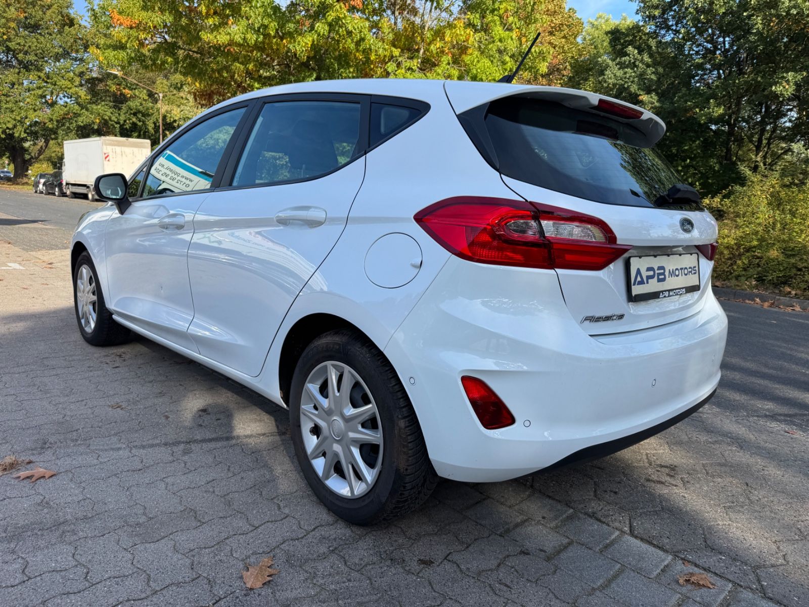 Ford Fiesta 2021 г. Белый, пробег 51586 км