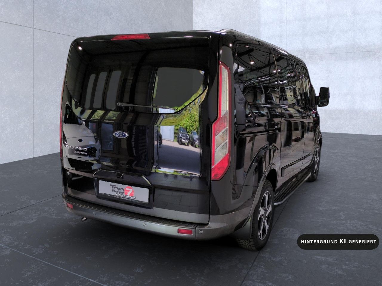 Ford Tourneo Custom 2022 г. Чёрный, пробег 42180 км