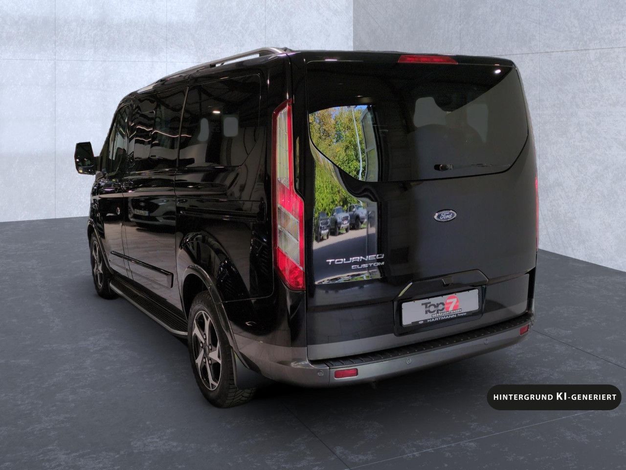 Ford Tourneo Custom 2022 г. Чёрный, пробег 42180 км