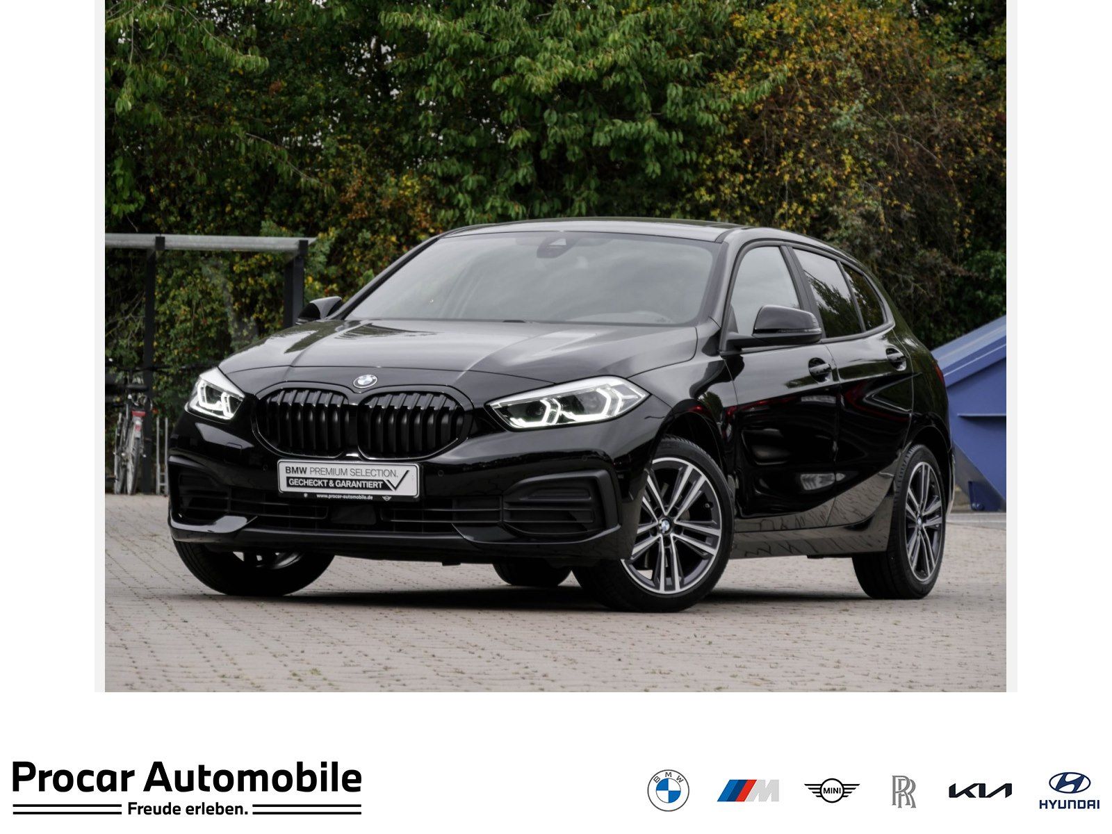 BMW 118 2023 г. Белый, пробег 30948 км