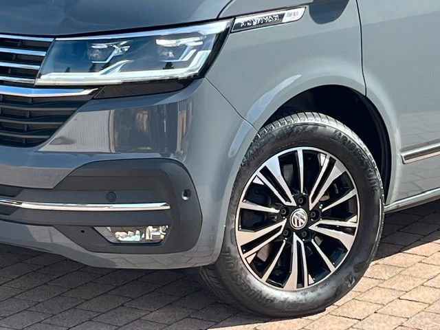 Volkswagen T6 MULTIVAN 2023 г. Серый, пробег 49987 км