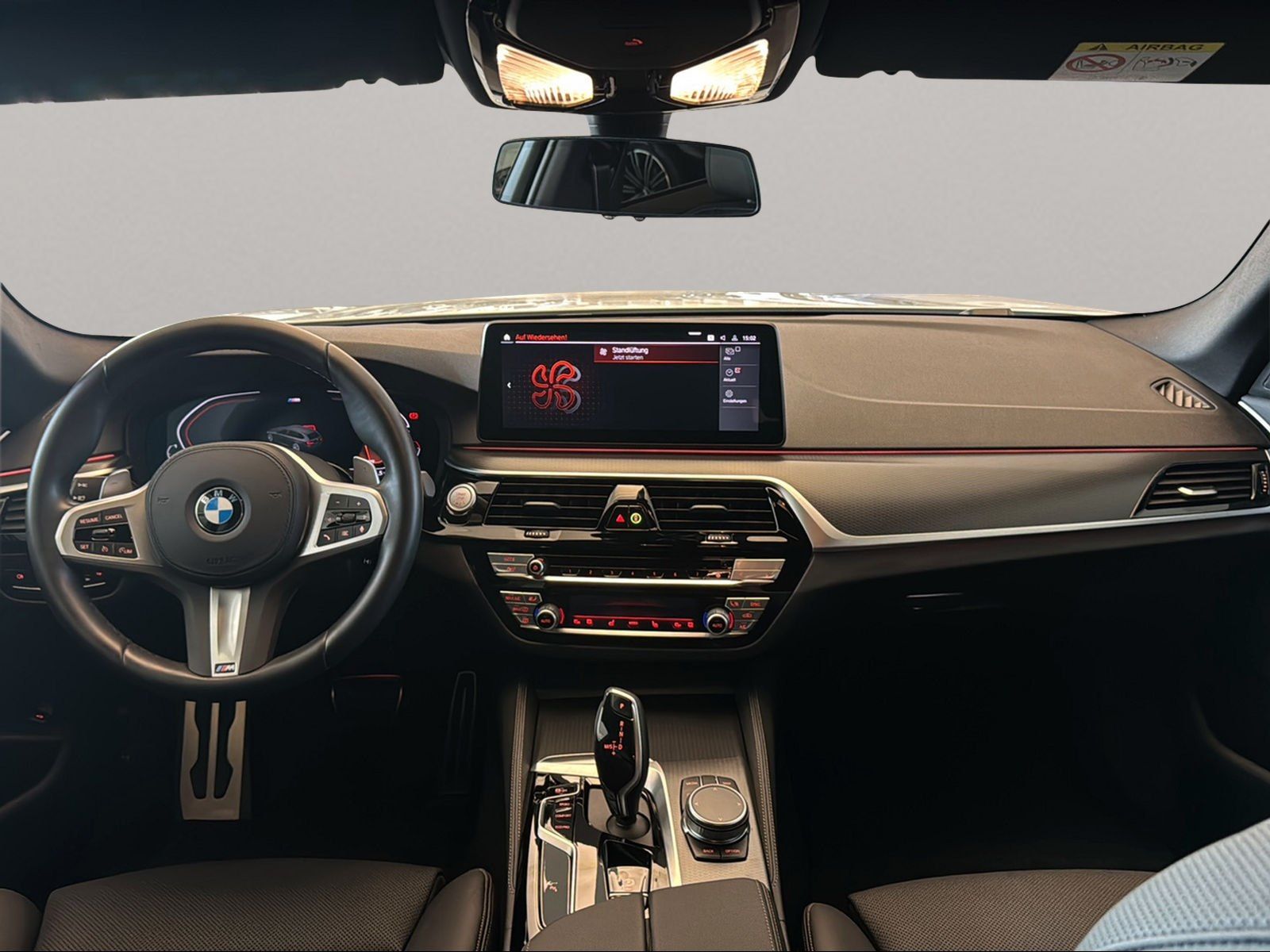 BMW 530 2023 г. Белый, пробег 24759 км