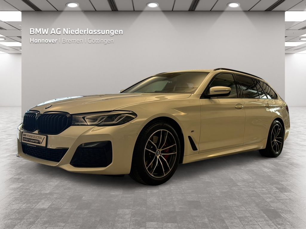 BMW 530 2023 г. Белый, пробег 24759 км
