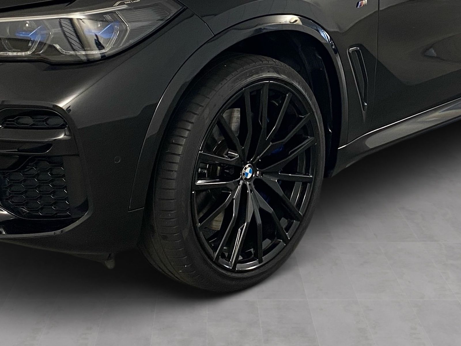 BMW X5 M50 2022 г. Чёрный, пробег 59404 км