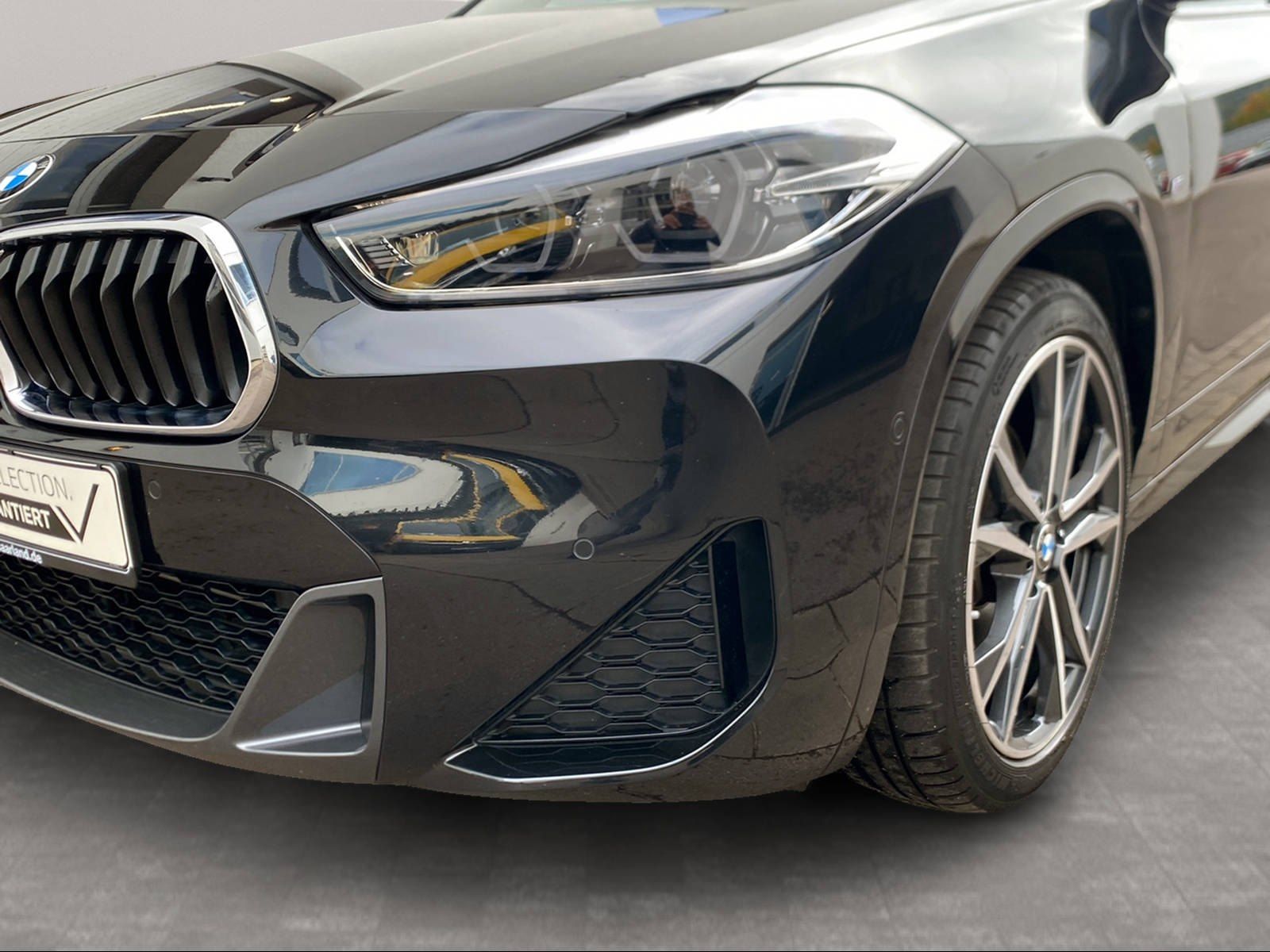 BMW X2 2022 г. Чёрный, пробег 54809 км