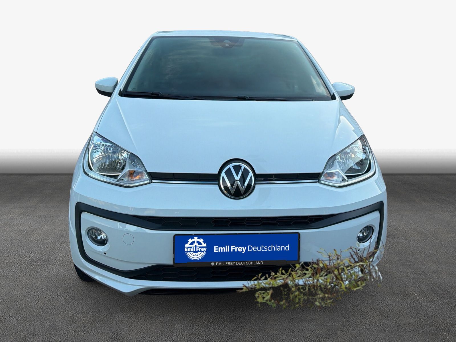 Volkswagen up! 2023 г. Белый, пробег 47580 км