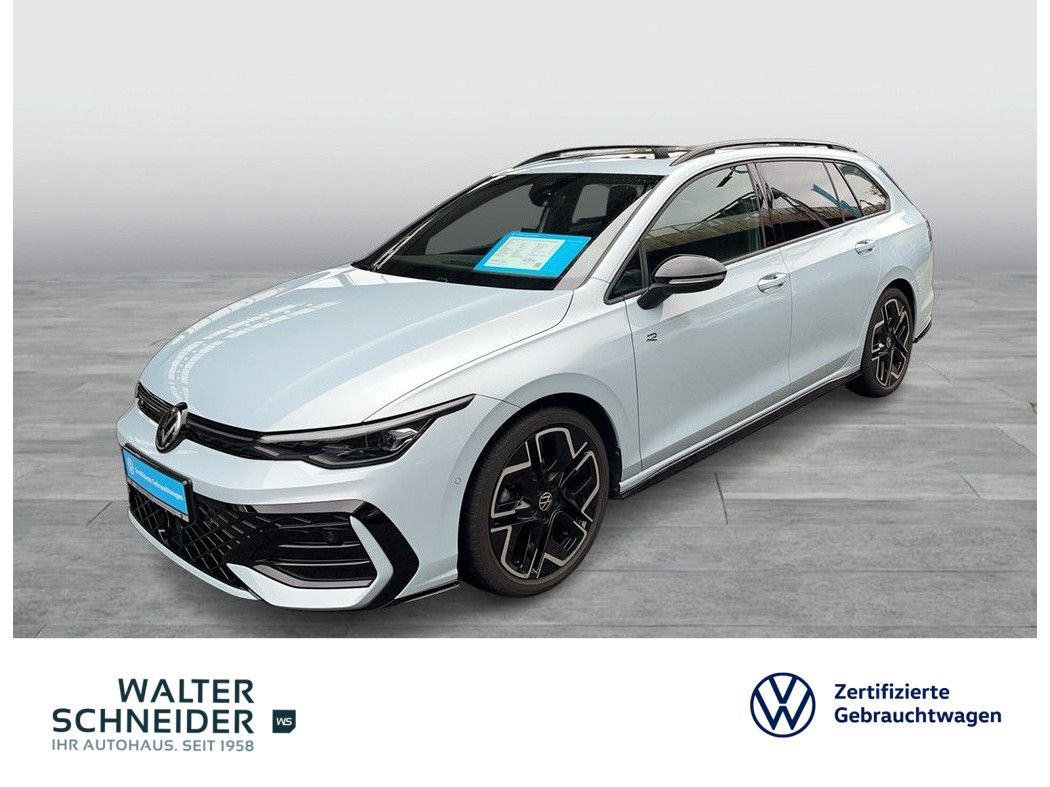 Volkswagen Golf 2025 г. Синий, пробег 25500 км