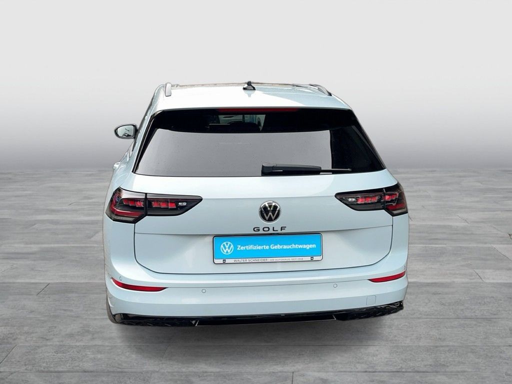 Volkswagen Golf 2025 г. Синий, пробег 25500 км