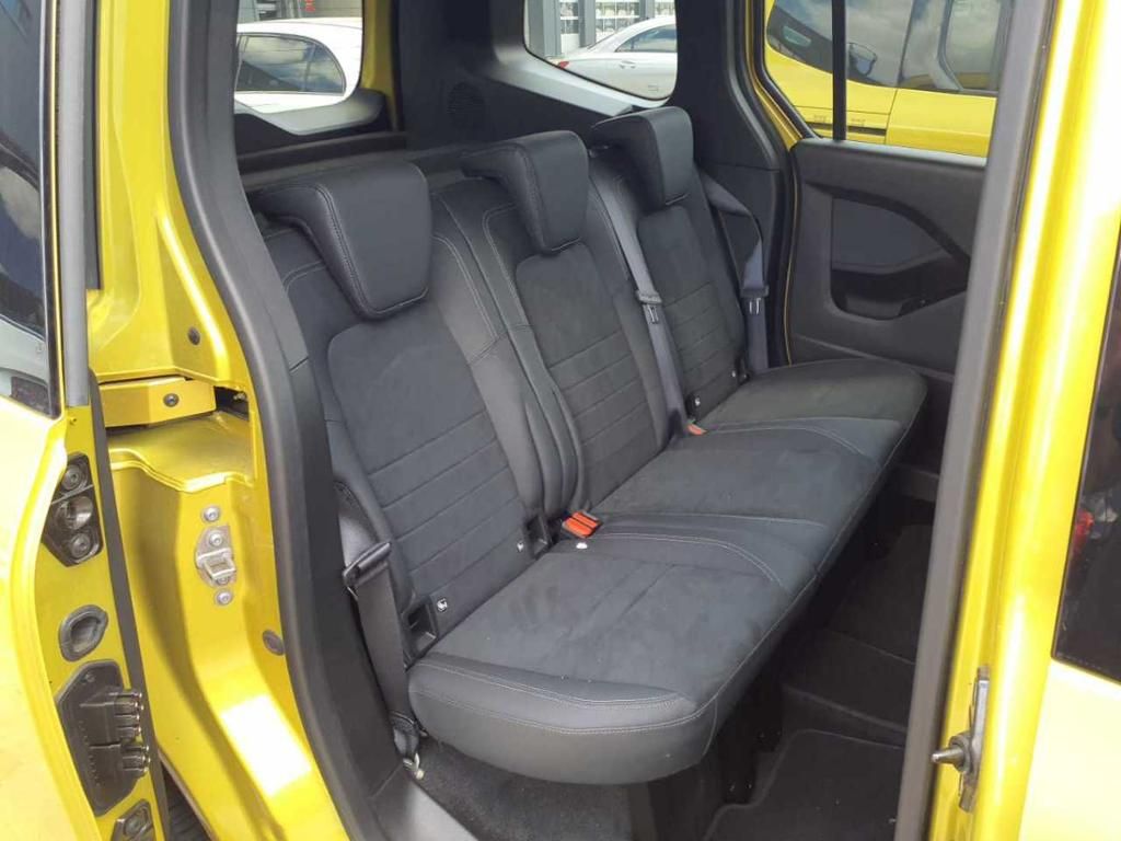 Mercedes-Benz T-CLASS 2025 г. Жёлтый, пробег 45089 км