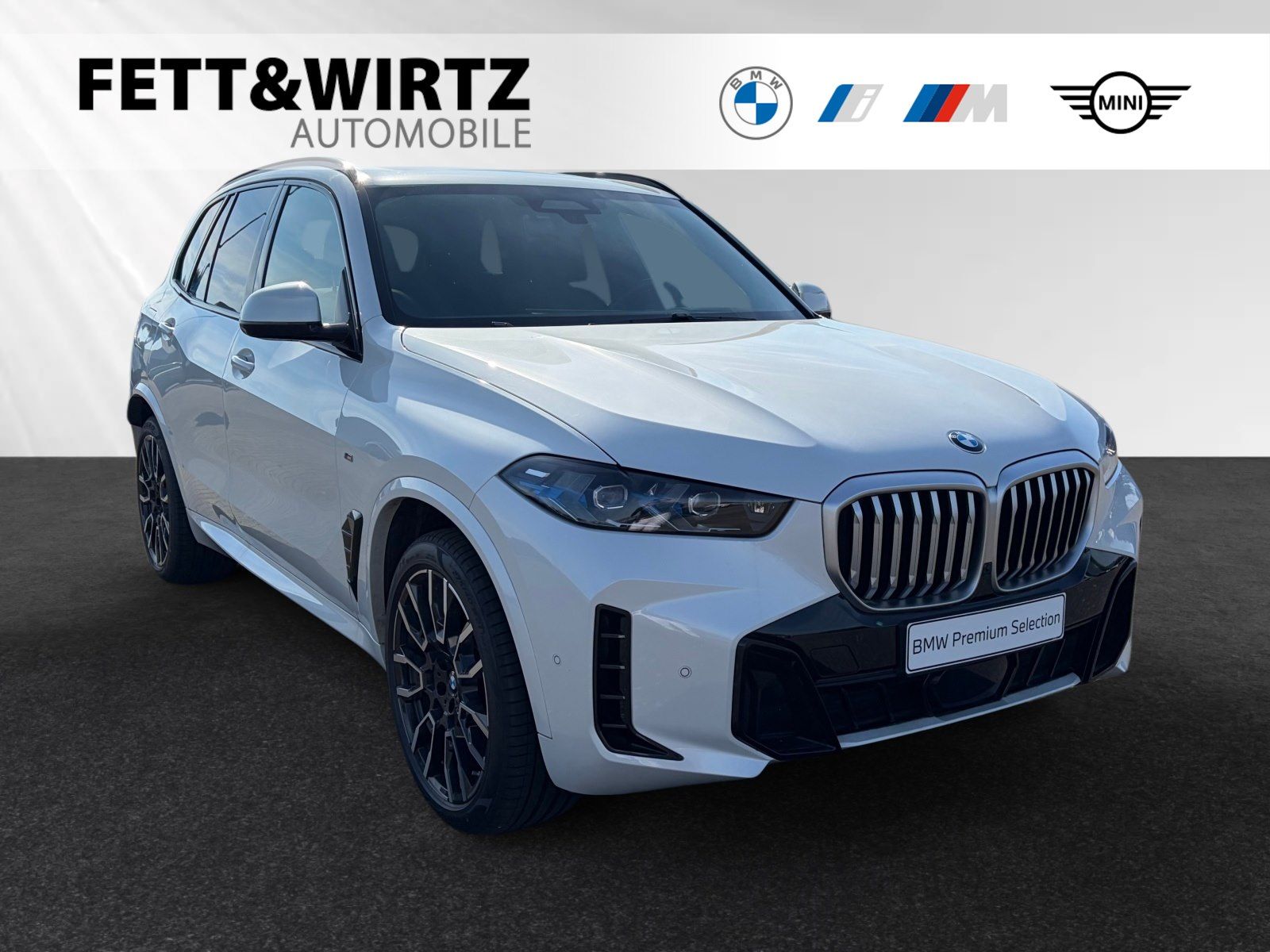 BMW X5 2025 г. Белый, пробег 24410 км