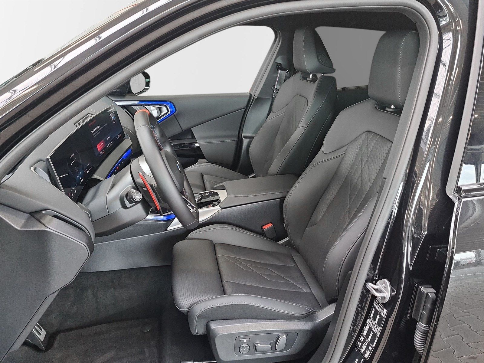 BMW X3 M50 2025 г. Чёрный, пробег 14300 км