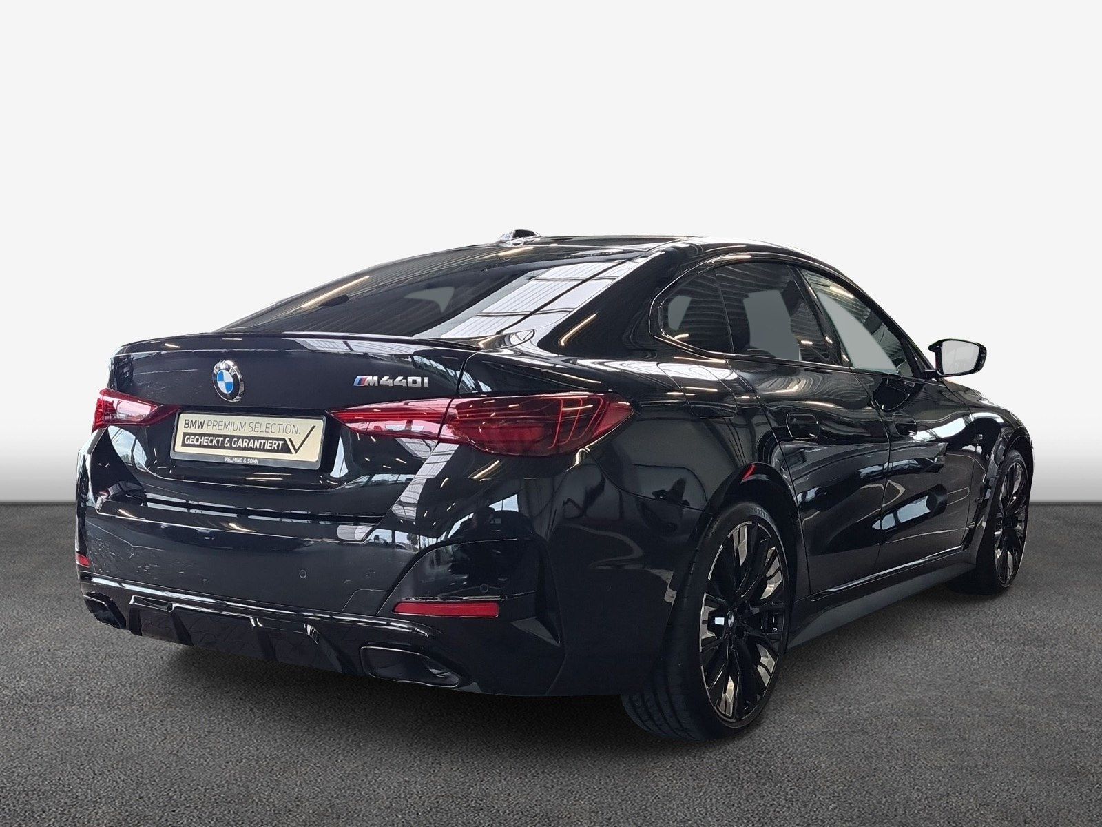 BMW M440 2026 г. Чёрный, пробег 6100 км