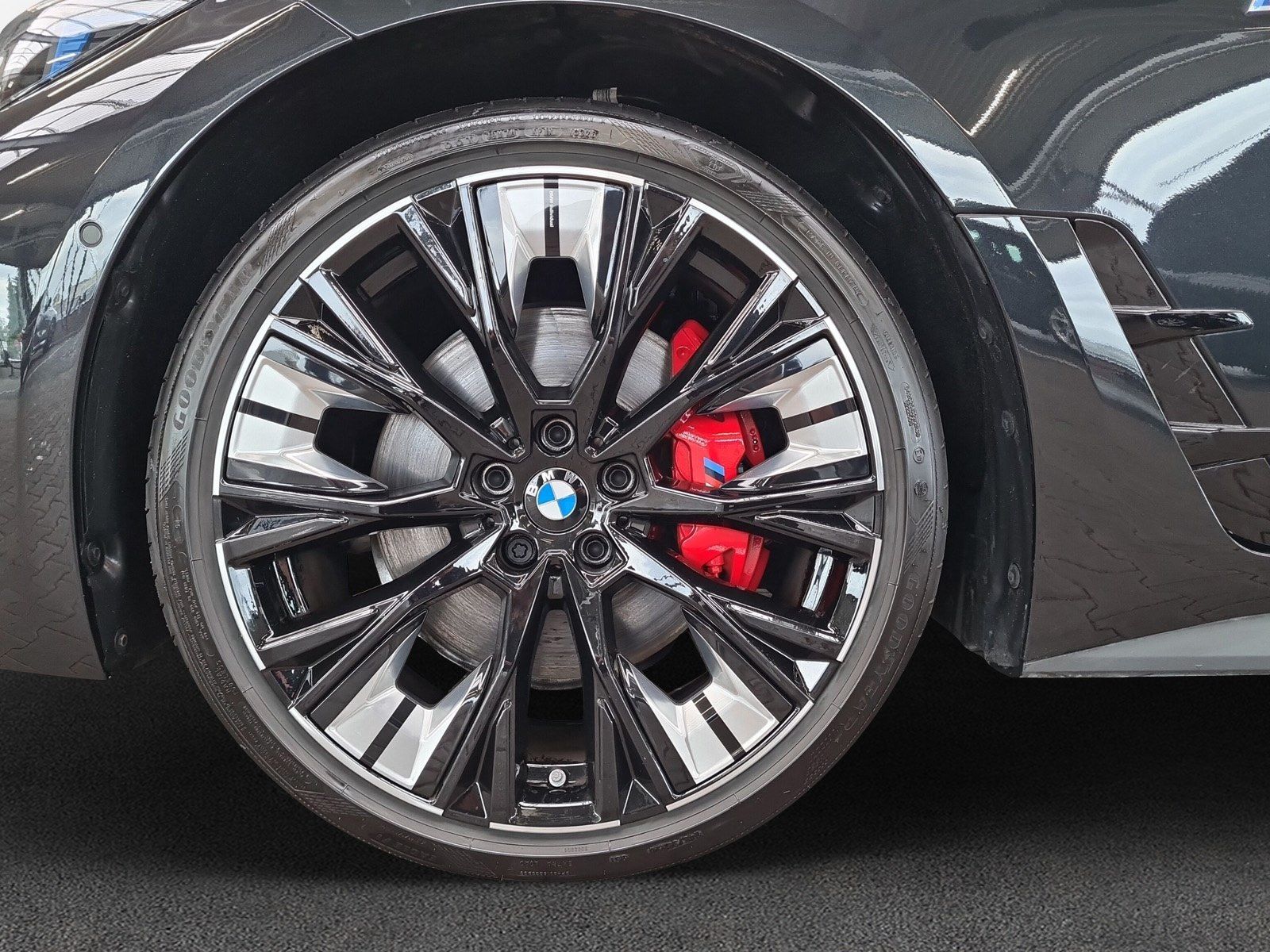 BMW M440 2026 г. Чёрный, пробег 6100 км