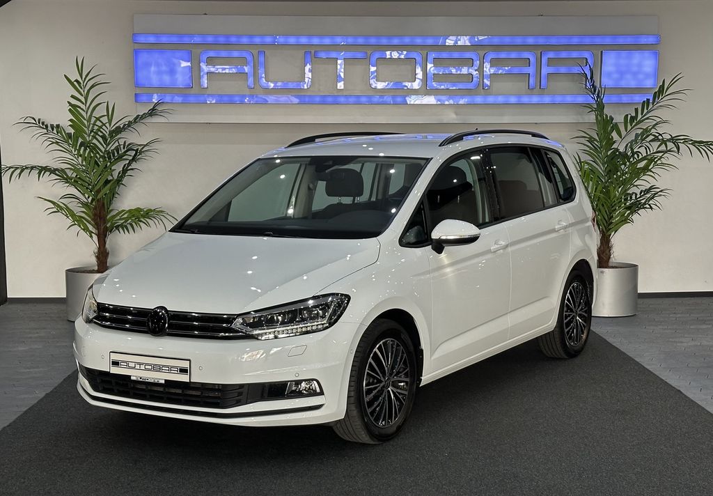 Volkswagen Touran 2025 г. Белый, пробег 40790 км