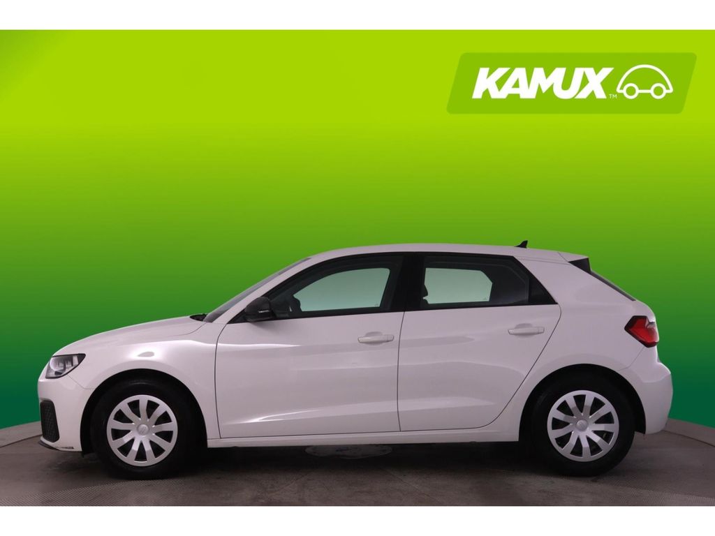Audi A1 2023 г. Белый, пробег 21400 км