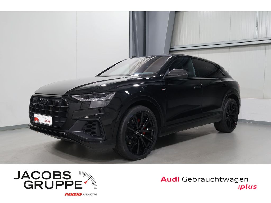 Audi Q8 2023 г. Чёрный, пробег 58186 км