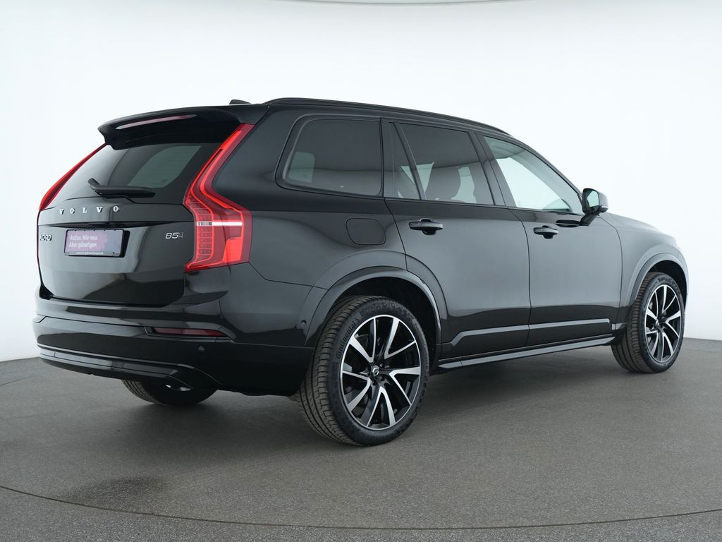 Volvo XC90 2022 г. Чёрный, пробег 44174 км