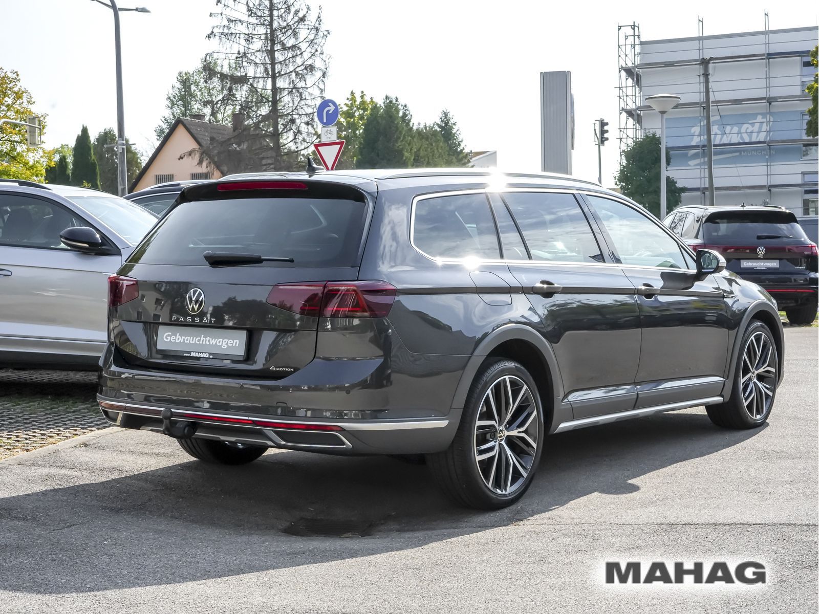 Volkswagen PASSAT ALLTRACK 2023 г. Серый, пробег 49809 км