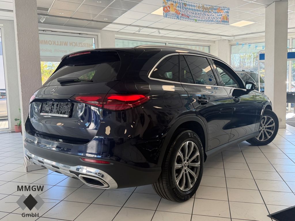Mercedes-Benz GLC 200 2023 г. Синий, пробег 41590 км