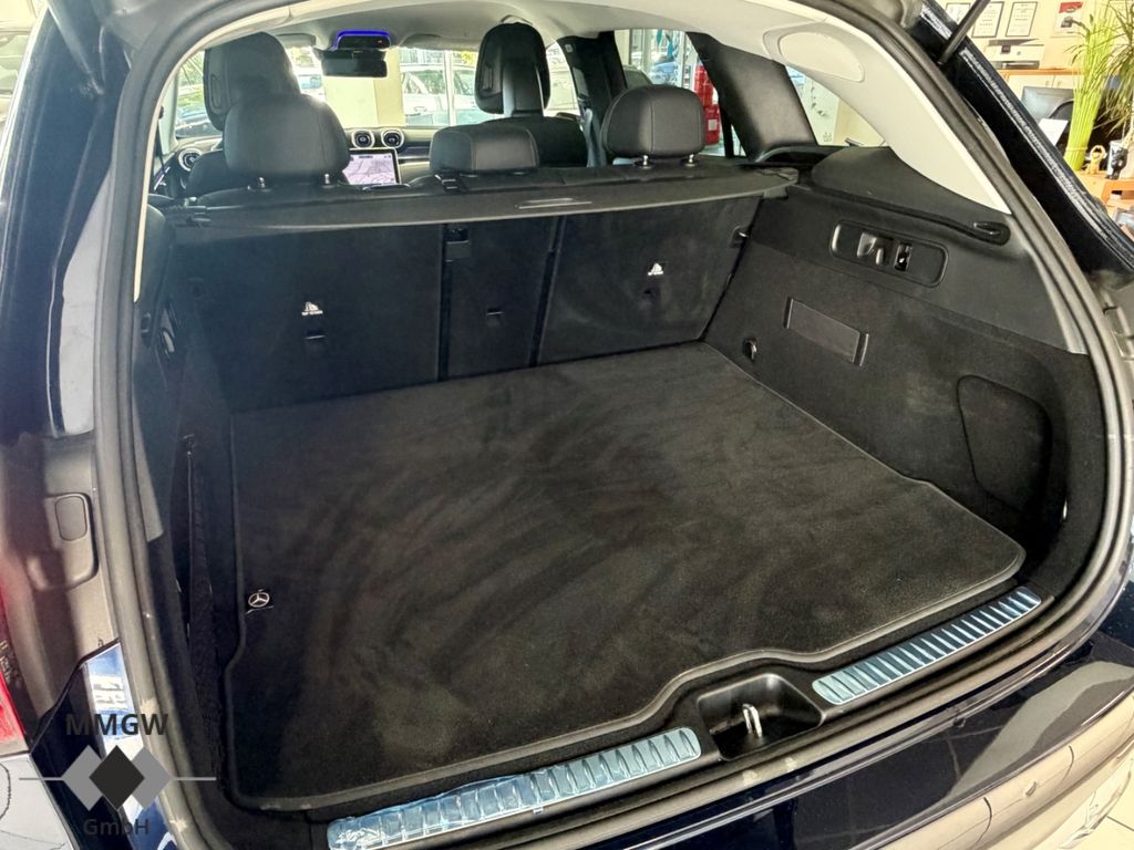 Mercedes-Benz GLC 200 2023 г. Синий, пробег 41590 км