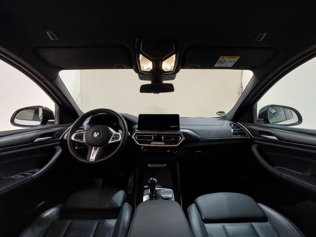 BMW X4 2025 г. Белый, пробег 44300 км
