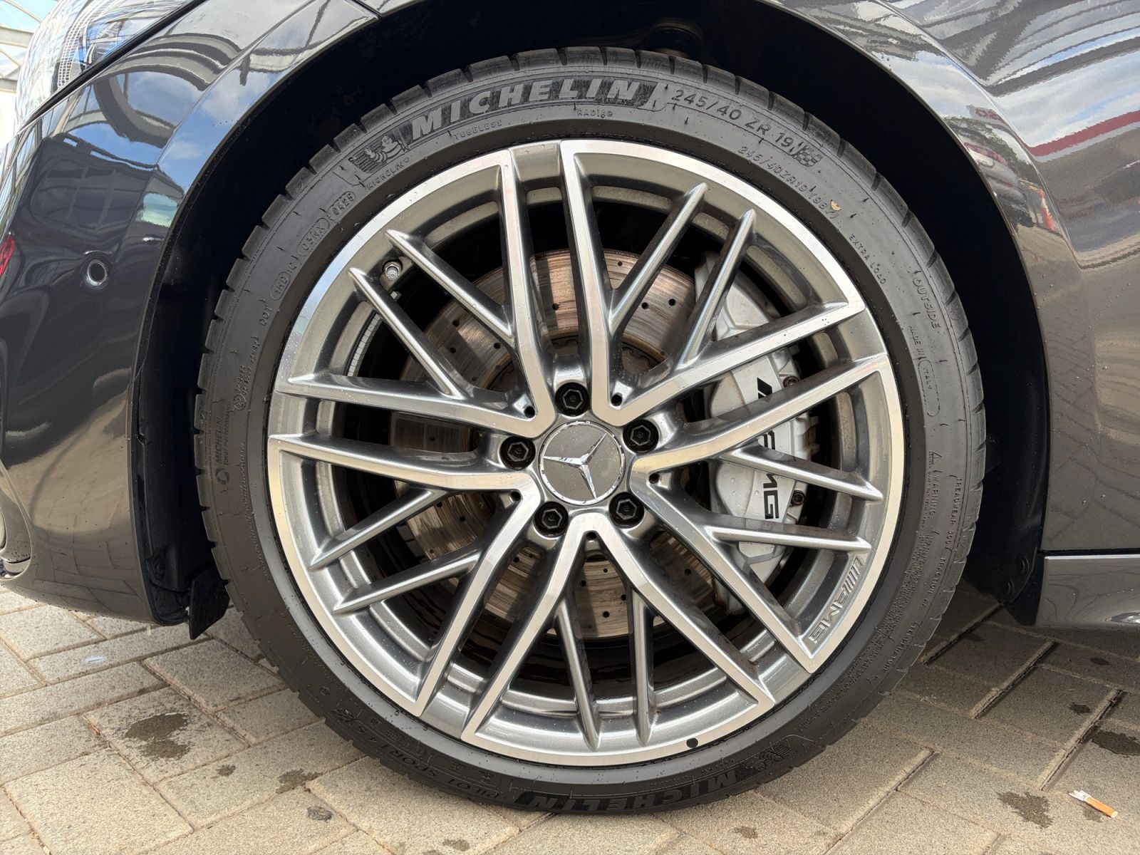 Mercedes-Benz C 43 AMG 2025 г. Серый, пробег 30000 км