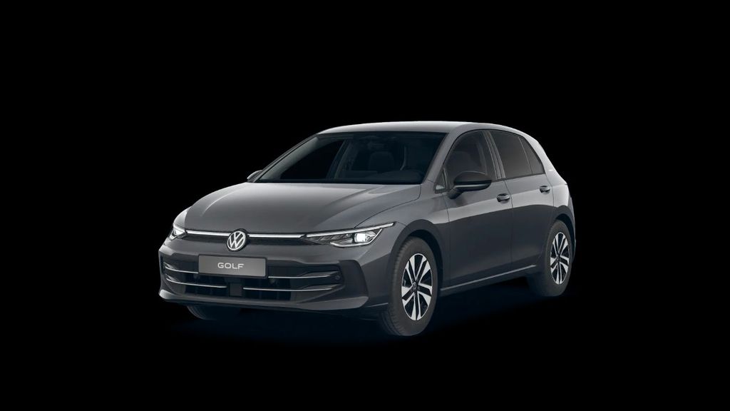 Volkswagen Golf 2026 г. Серый, пробег 14200 км