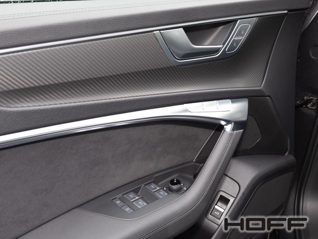 Audi RS6 2023 г. Серый, пробег 30100 км