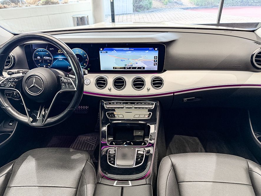 Mercedes-Benz E 450 2021 г. Белый, пробег 45600 км