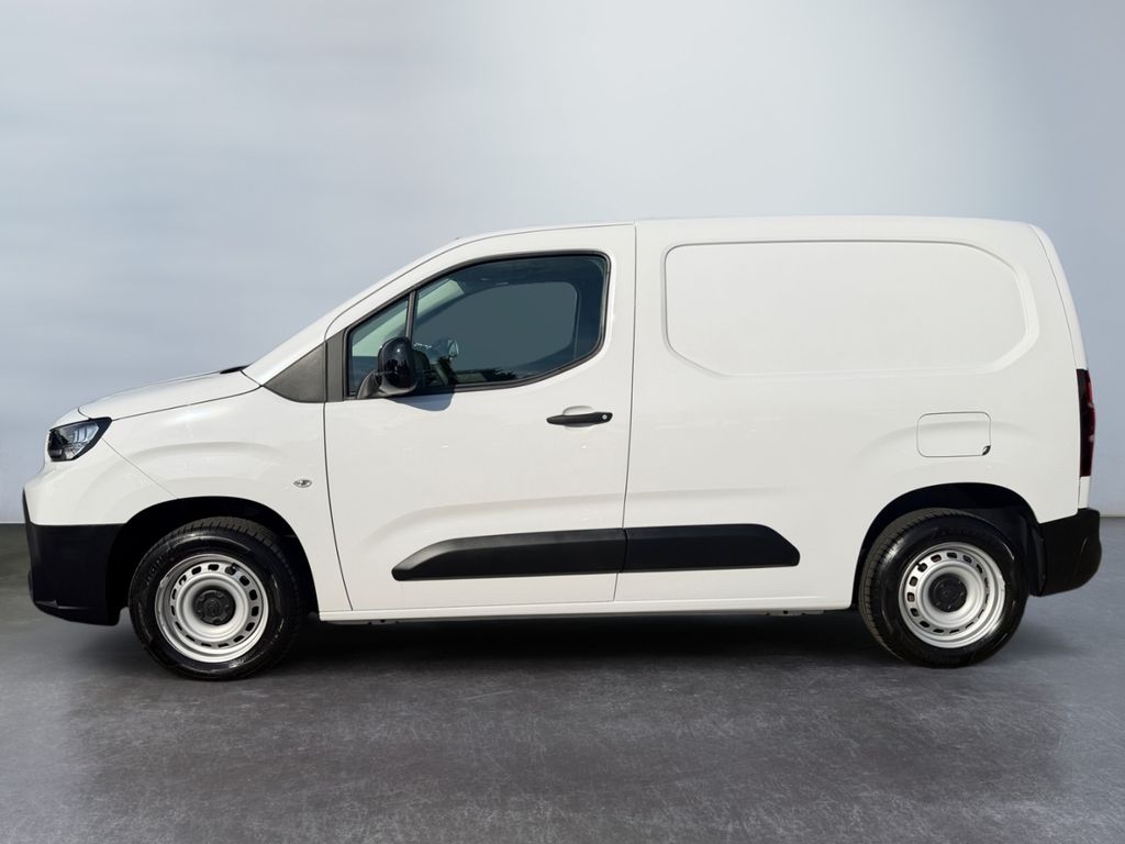 Toyota ProAce City 2024 г. Белый, пробег 31936 км