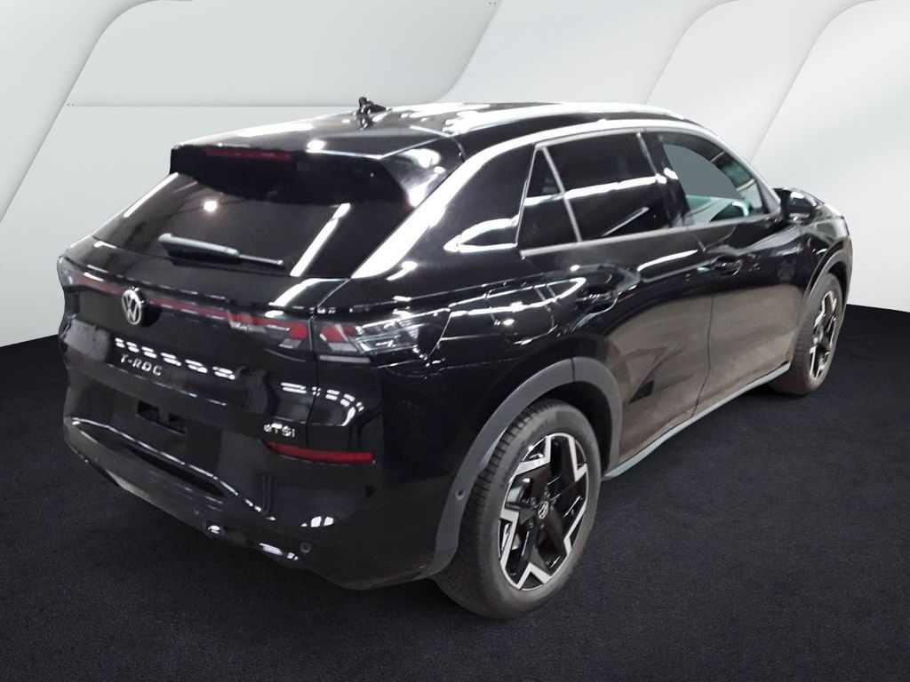 Volkswagen T-Roc 2026 г. Чёрный, пробег 24855 км