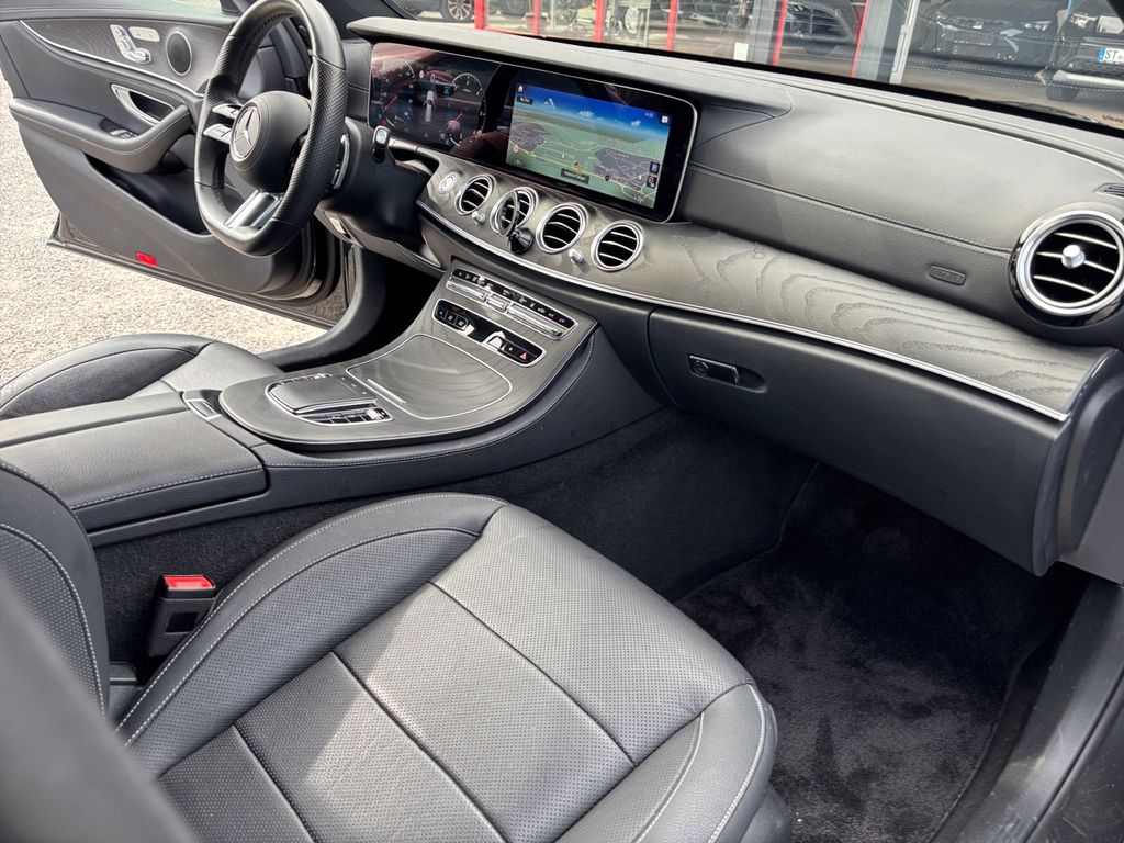Mercedes-Benz E 400 2021 г. Серый, пробег 58790 км