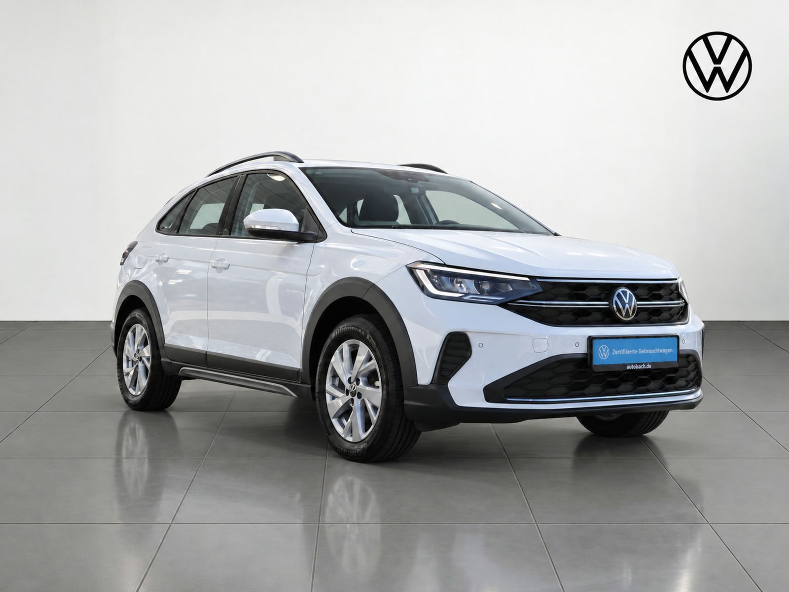 Volkswagen Taigo 2022 г. Белый, пробег 37380 км