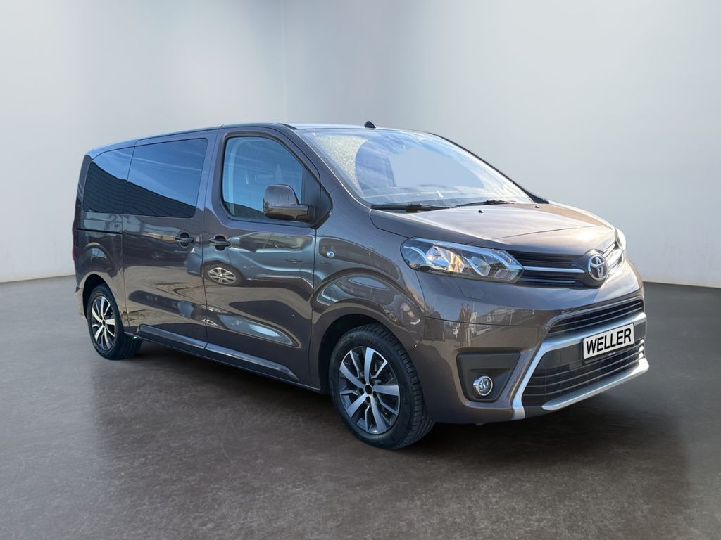 Toyota PROACE (VERSO) 2022 г. Коричневый, пробег 46261 км