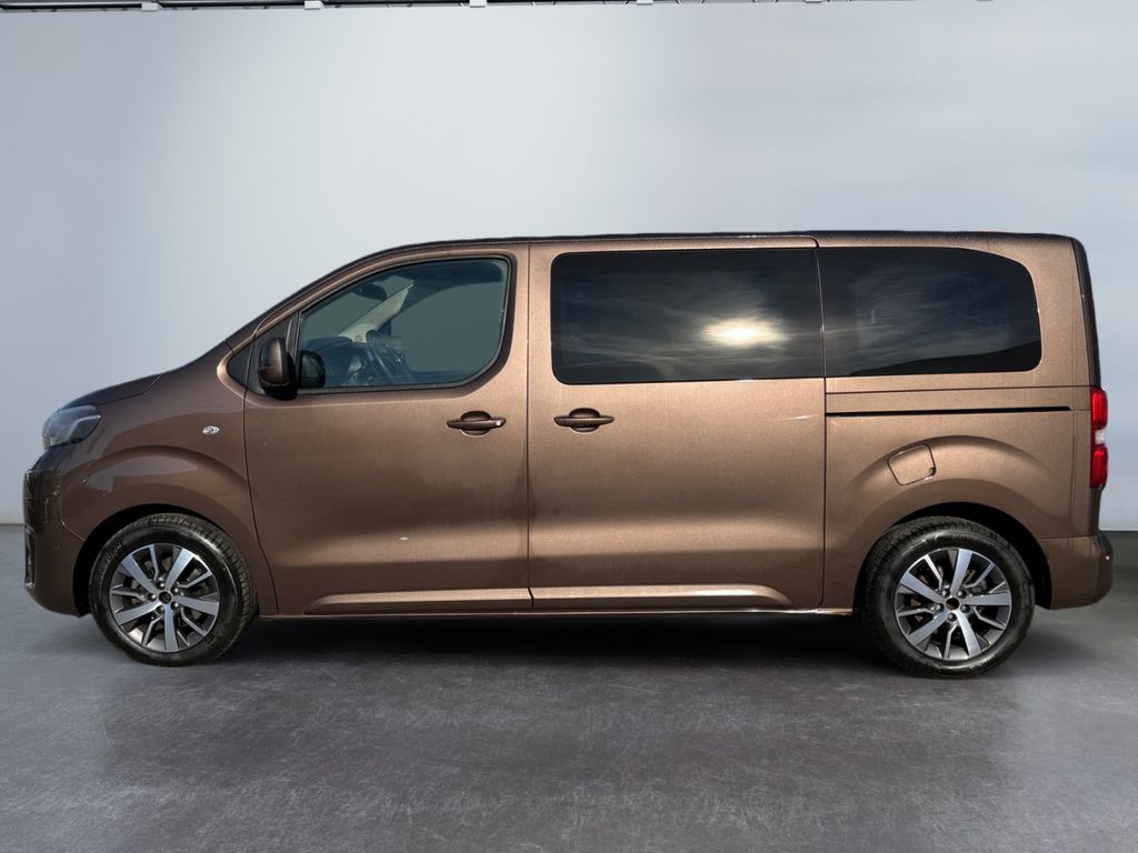 Toyota PROACE (VERSO) 2022 г. Коричневый, пробег 46261 км